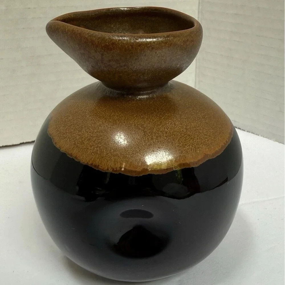 Japanese Dark Brown Glazed Ceramic Sake‎ 5